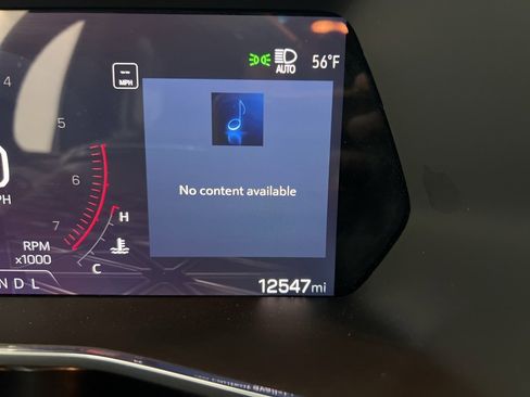 Used 2024 GMC Canyon Elevation w/ Convenience Package image 11