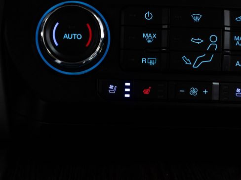 Used 2020 Ford F250 Lariat image 13