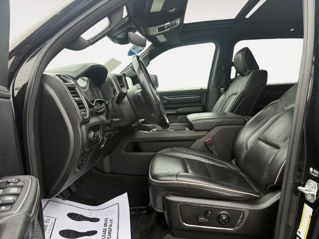 Used 2023 RAM 1500 Limited AWD/4WD image 9