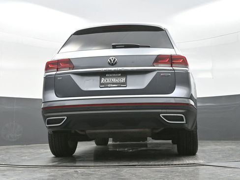 Used 2021 Volkswagen Atlas SE w/ Panoramic Sunroof Package image 25