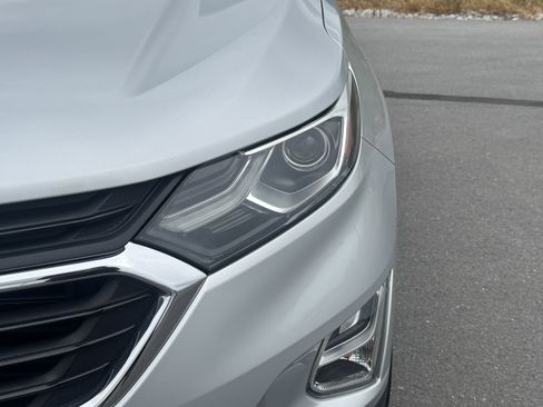Used 2018 Chevrolet Equinox LT AWD/4WD image 10