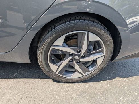 Certified 2023 Hyundai Elantra Limited w/ Cargo Package FWD image 23