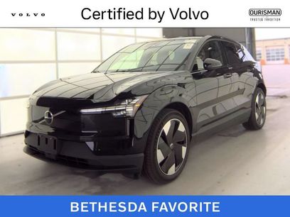 Used 2025 Volvo EX30 Plus w/ Climate Package