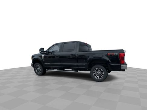 Used 2019 Ford F250 Lariat w/ Lariat Ultimate Package AWD/4WD image 5