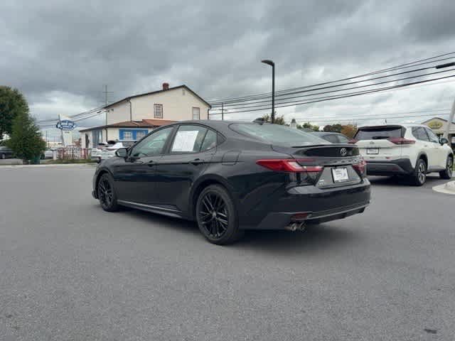 Used 2025 Toyota Camry SE w/ Convenience Package AWD/4WD image 4
