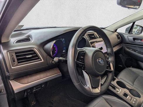 Used 2019 Subaru Outback 2.5i Limited w/ Popular Package #2 AWD/4WD image 6