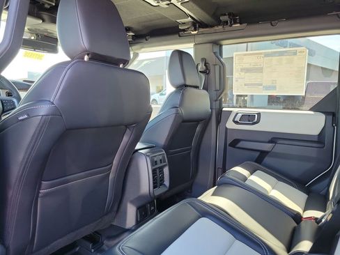New 2026 Ford Bronco Outer Banks image 16
