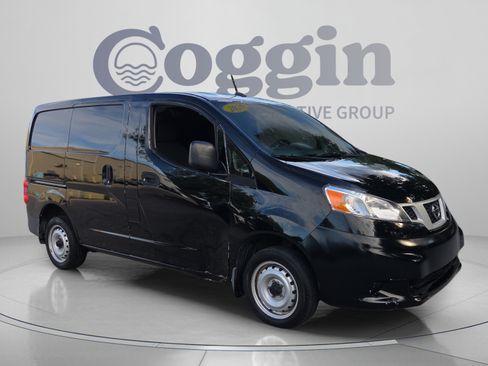 Used 2020 Nissan NV200 S w/ Back Door Glass Package FWD image 7