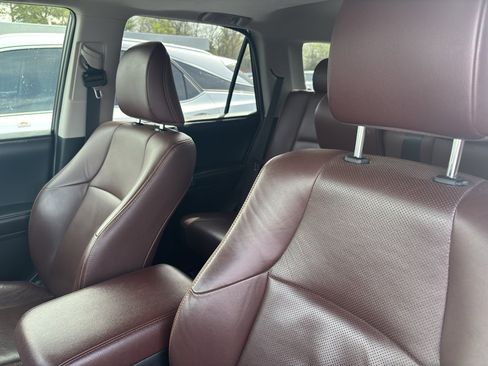 Used 2016 Toyota 4Runner Limited image 7