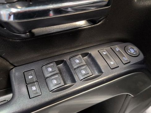 Used 2015 Chevrolet Silverado 1500 LT image 11