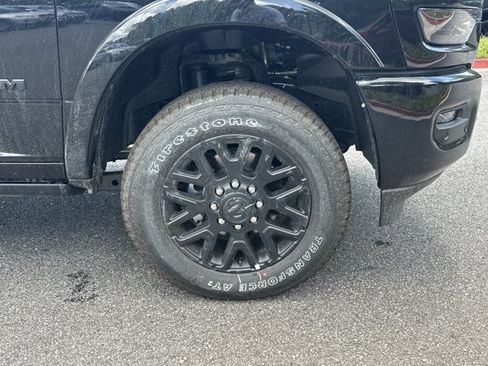 New 2026 RAM 2500 Limited AWD/4WD image 11