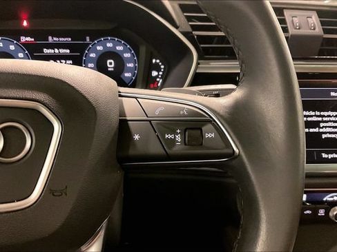 Certified 2023 Audi Q3 2.0T Premium w/ Convenience Package AWD/4WD image 19