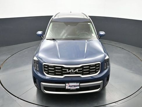 Used 2025 Kia Telluride S FWD image 40