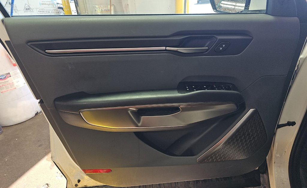 Used 2024 Kia EV9 Light Long Range RWD image 12