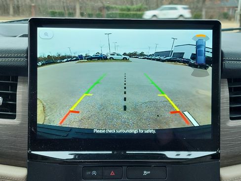 Used 2024 Ford Expedition Max Limited image 25