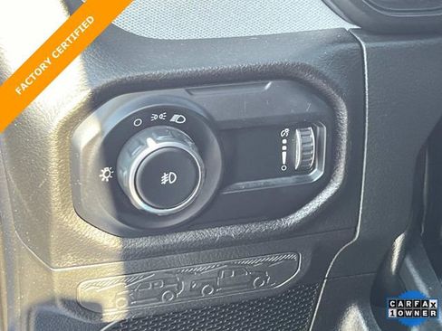 Certified 2024 Jeep Wrangler Sport AWD/4WD image 19
