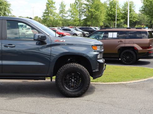 Used 2021 Chevrolet Silverado 1500 Custom Trail Boss w/ Safety Confidence Package AWD/4WD image 11