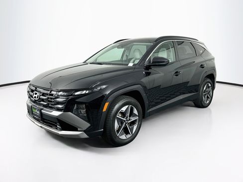 Used 2025 Hyundai Tucson SEL AWD/4WD image 3