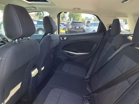 Used 2021 Ford EcoSport SE image 5