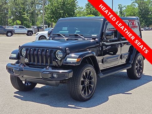 Used 2021 Jeep Wrangler Unlimited Sahara AWD/4WD image 2