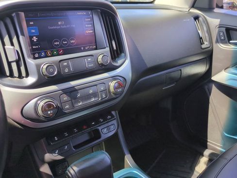 Used 2019 Chevrolet Colorado ZR2 AWD/4WD image 13
