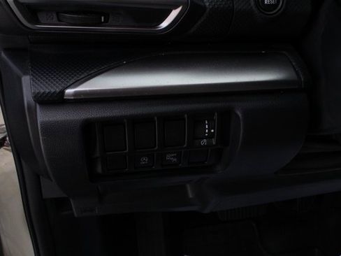 Used 2019 Subaru Forester Premium image 19