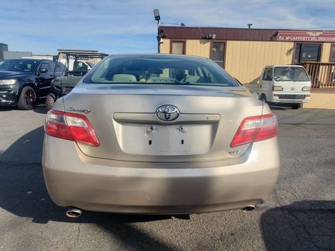 Used 2009 Toyota Camry XLE image 11