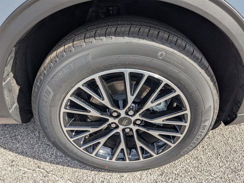 New 2026 Ford Escape BASE image 11