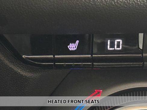 Used 2025 Chevrolet Blazer LT AWD/4WD image 5