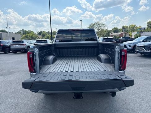New 2026 GMC Sierra 2500 Denali Ultimate AWD/4WD image 9