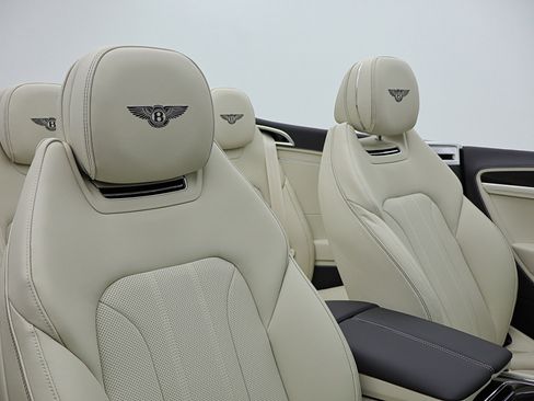 New 2026 Bentley Continental GTC AWD/4WD image 44