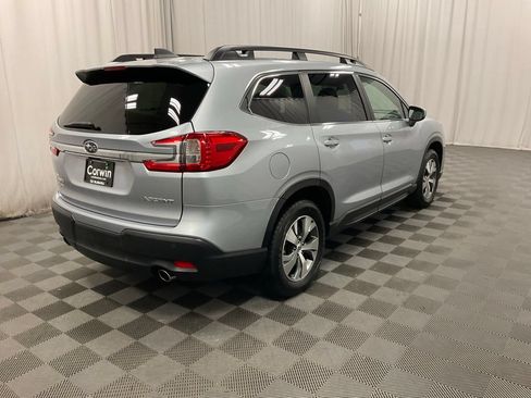 Used 2025 Subaru Ascent Premium AWD/4WD image 5