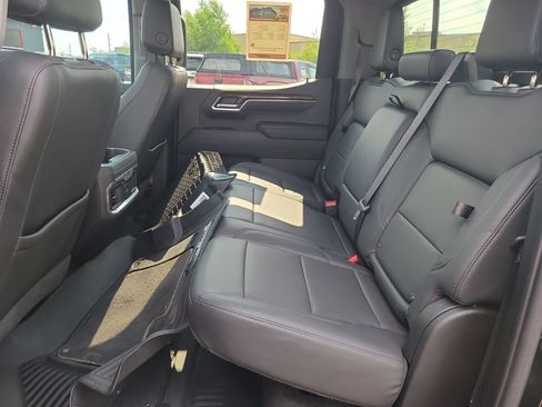 Used 2022 GMC Sierra 1500 Elevation w/ Elevation Premium Package AWD/4WD image 42