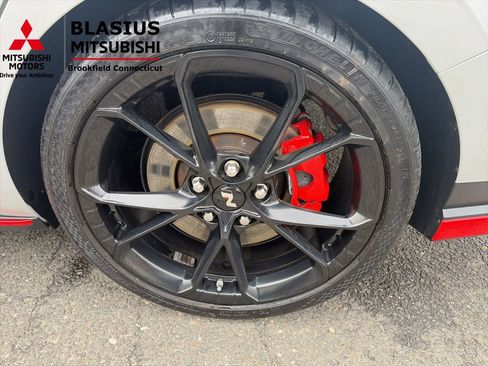 Used 2025 Hyundai Elantra N image 12