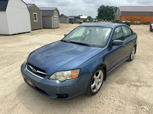 Used 2007 Subaru Legacy 2.5i Special Edition AWD/4WD image 2