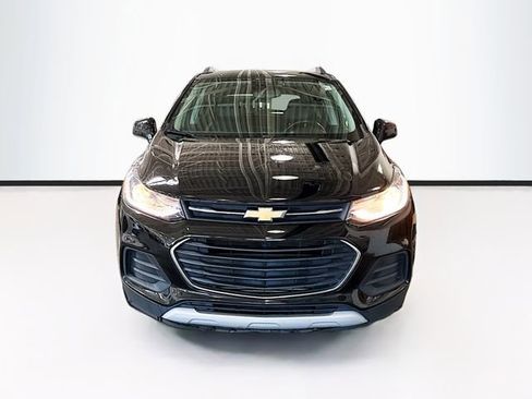 Used 2019 Chevrolet Trax LT w/ Driver Confidence Package image 4