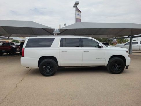 Used 2019 Chevrolet Suburban Premier AWD/4WD image 9
