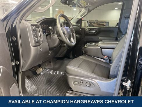 Used 2024 Chevrolet Silverado 1500 Custom Trail Boss AWD/4WD image 13