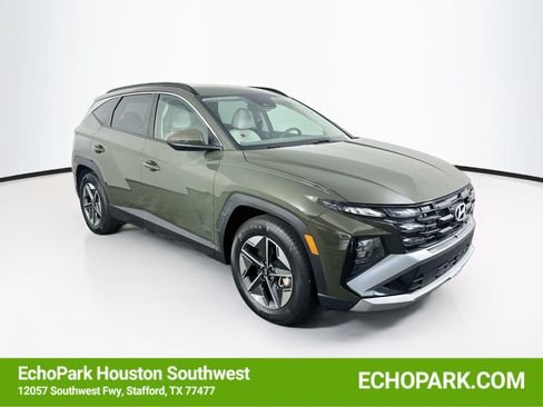 Used 2025 Hyundai Tucson SEL FWD image 1