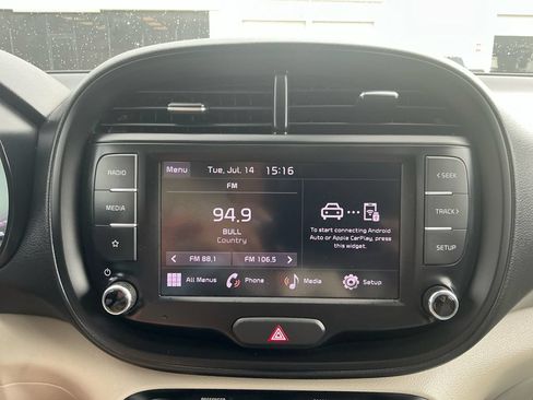 Used 2024 Kia Soul LX w/ Option Group 015 FWD image 26