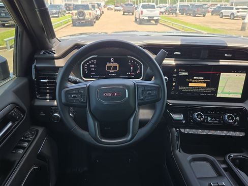 Used 2026 GMC Sierra 2500 AT4X AWD/4WD image 28