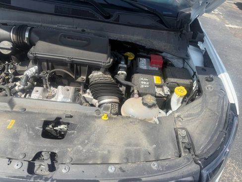 Used 2025 Jeep Compass Trailhawk AWD/4WD image 61