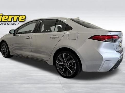 Used 2022 Toyota Corolla XSE w/ Carpet Mat Package (TMS) FWD image 2