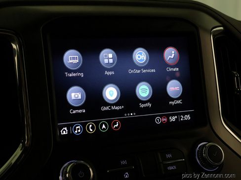 Used 2022 GMC Sierra 2500 Denali w/ Denali Black Diamond Edition image 21