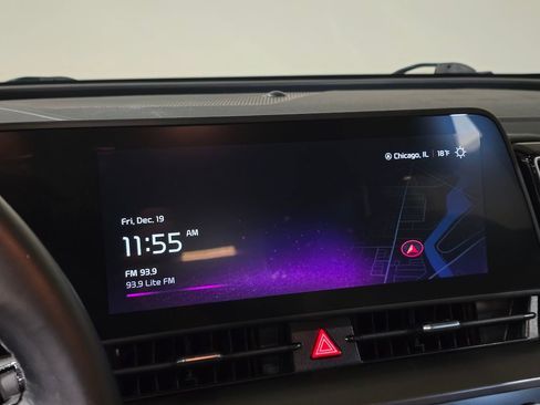 Used 2024 Kia Sportage EX image 25