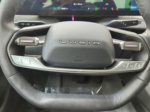 Used 2024 Lucid Air Touring image 41