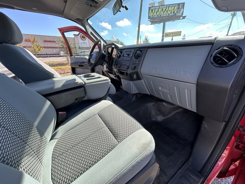 Used 2015 Ford F250 XL w/ Power Equipment Group RWD image 13