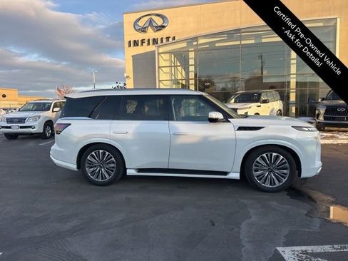 Certified 2025 INFINITI QX80 Sensory image 4