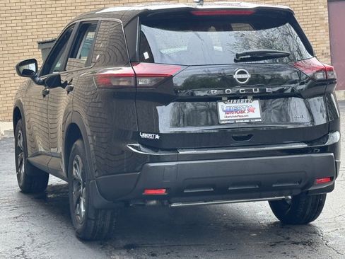 New 2026 Nissan Rogue SV AWD/4WD image 16