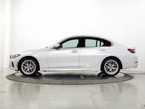Used 2025 BMW 330i xDrive Sedan w/ Convenience Package image 5
